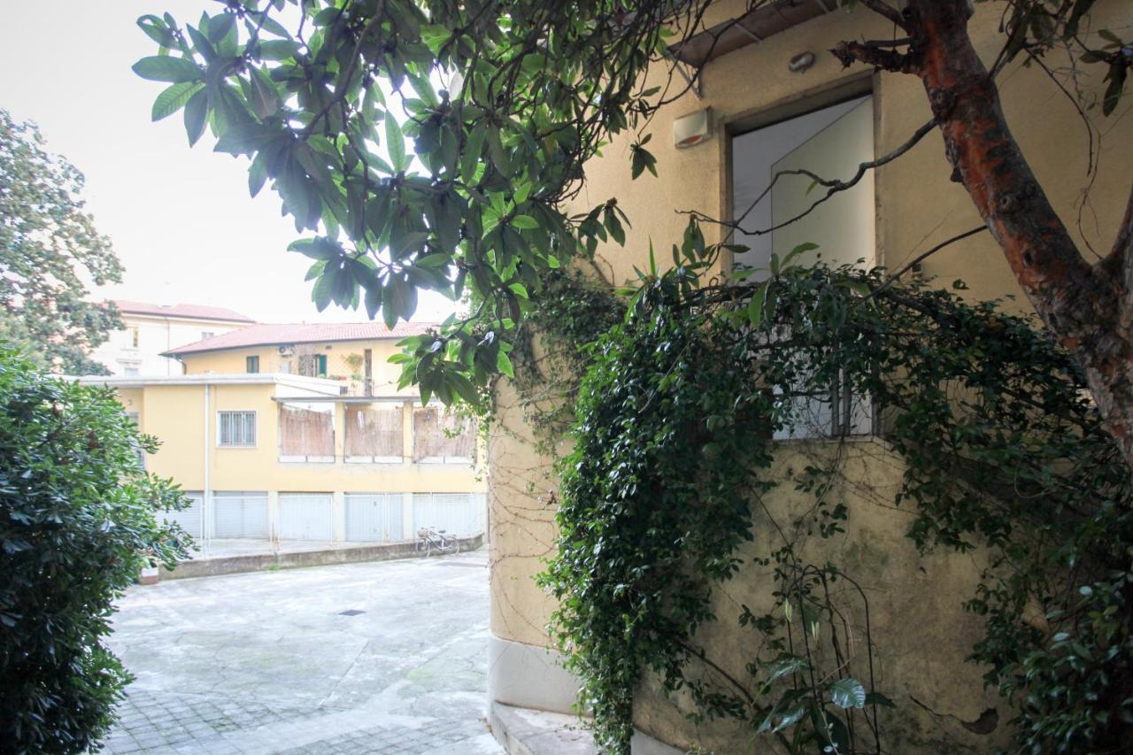 Lovely Milano - Beautiful Loft With Terrace In Porta Romana Milão Exterior foto